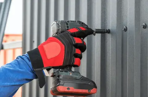 Travaux de zinguerie - La Ville-aux-Clercs